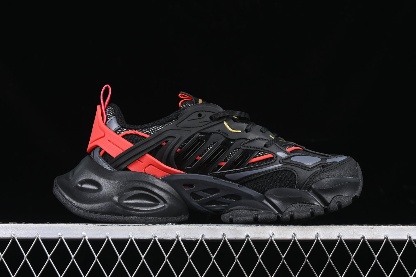 Adidas Vento Deluxe “XLG” black/Red/Yellow